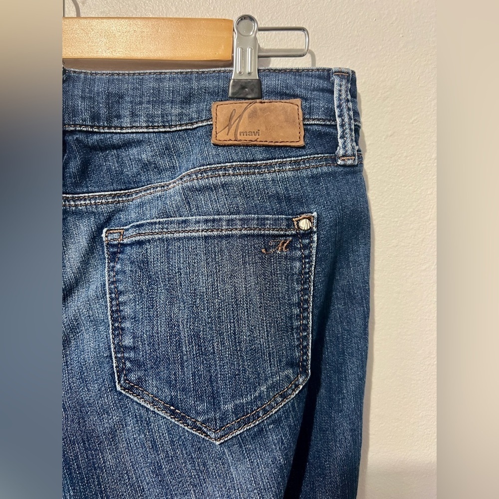 Mavi Sonja Mid-Rise Straight Leg Jeans - Size 28 (Measures 30") - Picture 9 of 12